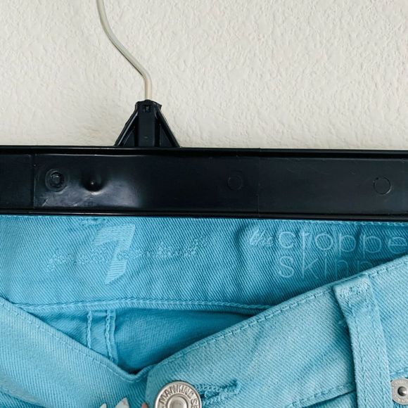 7 For All Mankind The Cropped Skinny Stretch Jeans - Picture 3 of 5